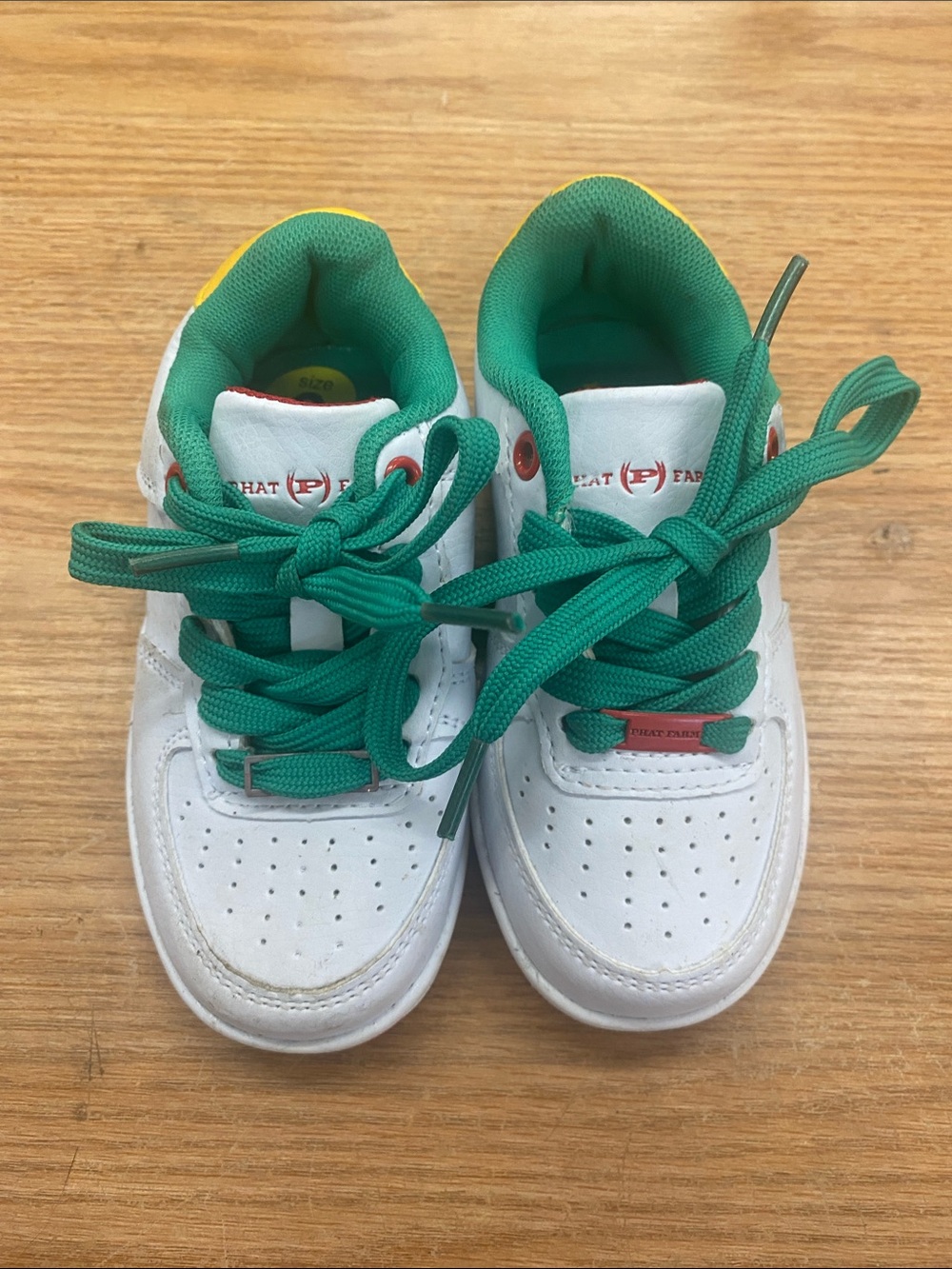 Phat Farm Kids Athletic Sneakers Green/White Size 9 US